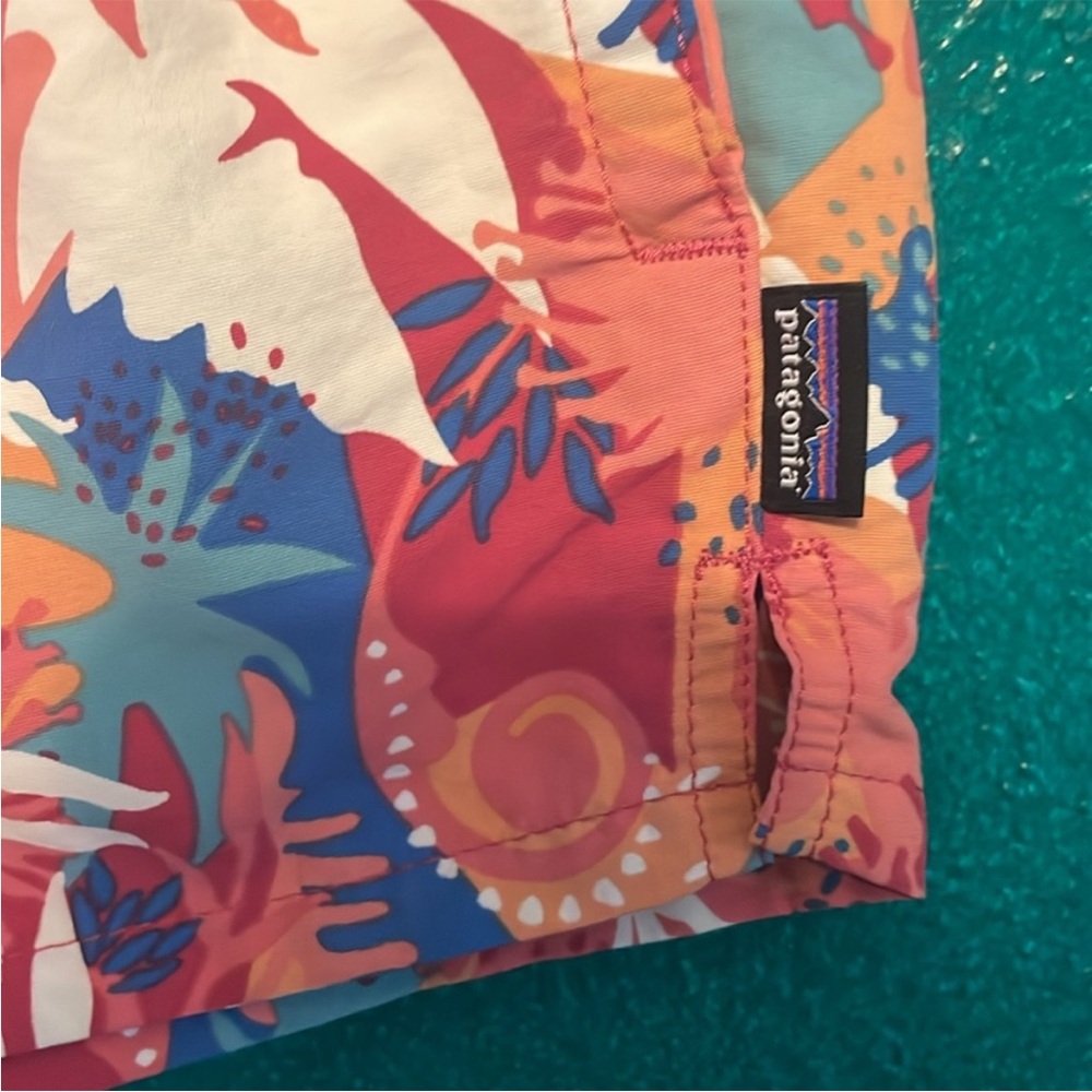 Patagonia Women's Shorts - Picture 2 of 5